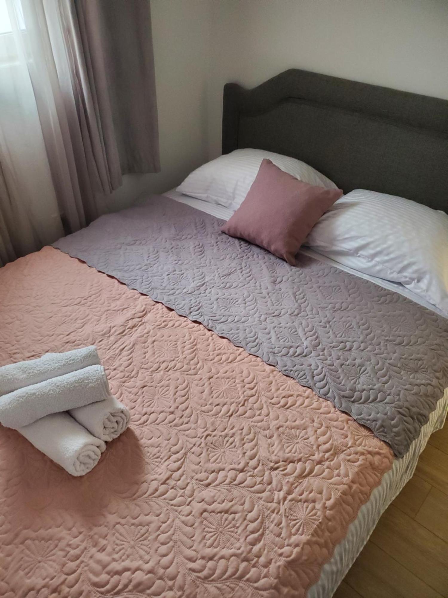 Apartmani Liki أولتْسي المظهر الخارجي الصورة